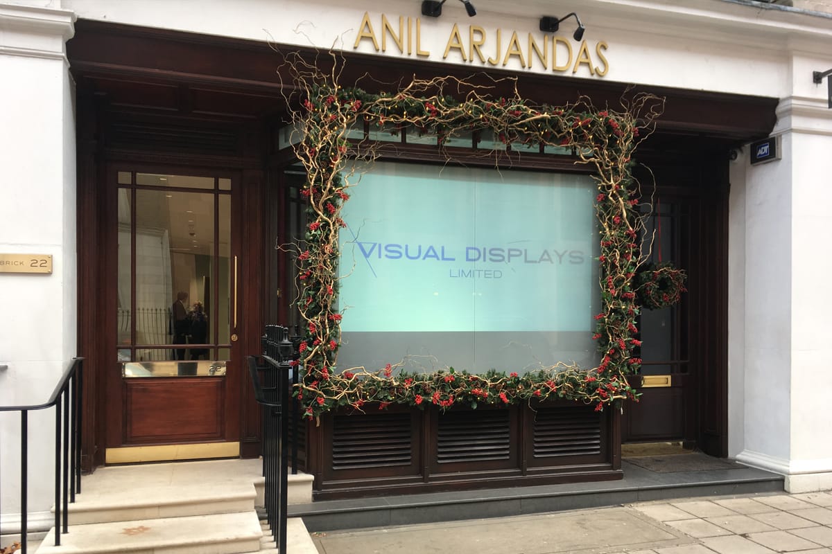 Digital Signage+Retail Displays+Rear Projection+Projection Screens and Solutions - Switchable Film - Anil Arjandas Jewellers 1