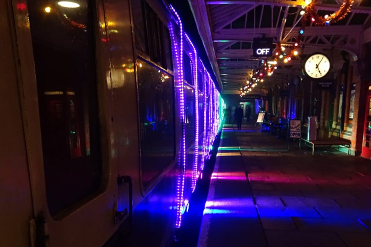 Xmas train lights 2.jpg