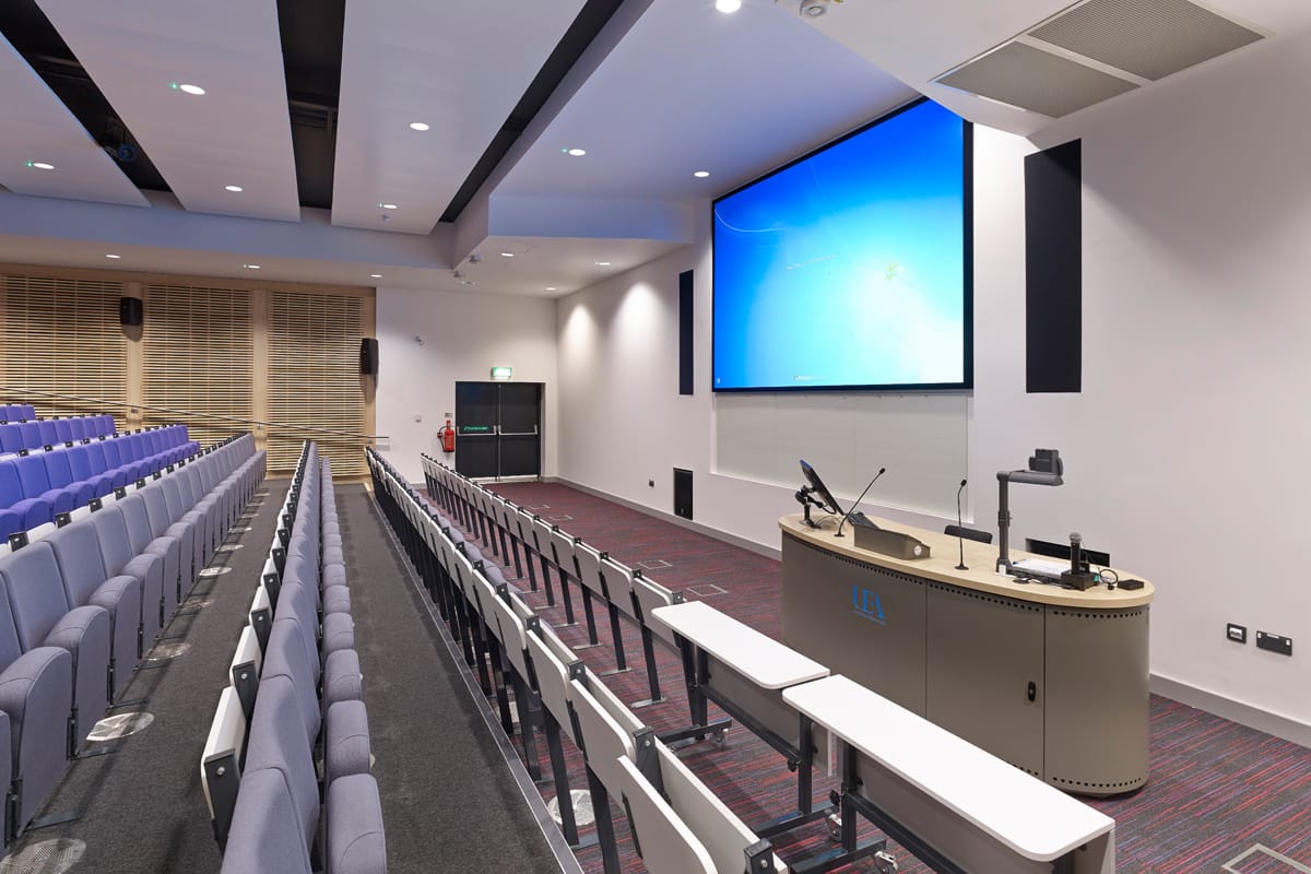 Our world-class displays for Higher Education are designed to meet image size and quality standards for unbeatable performance even in brightly lit spaces - reliable, user-friendly and cost-effective.