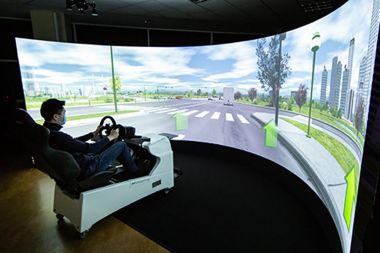 Bespoke simulator to test reactions to self-driving cars