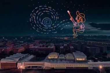 Vincent Van Gogh drone show breaks world record