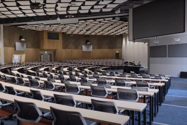 State-of-the-art displays for new University of Glasgow building