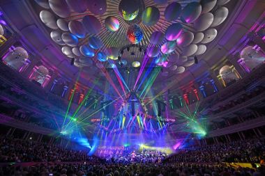 ‘First laser light source moving head’ in UK debut