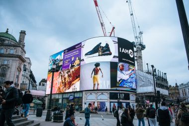 Piccadilly Circus: New screen to make landmark bolder and brighter