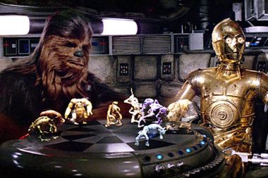 Star Wars ‘holochess’ recreated with 3D projector fan